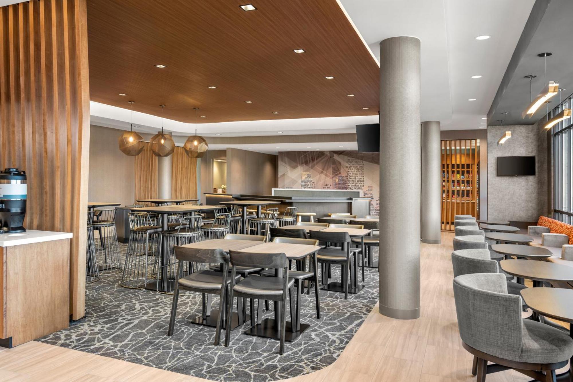 Springhill Suites By Marriott Menomonee Falls المظهر الخارجي الصورة