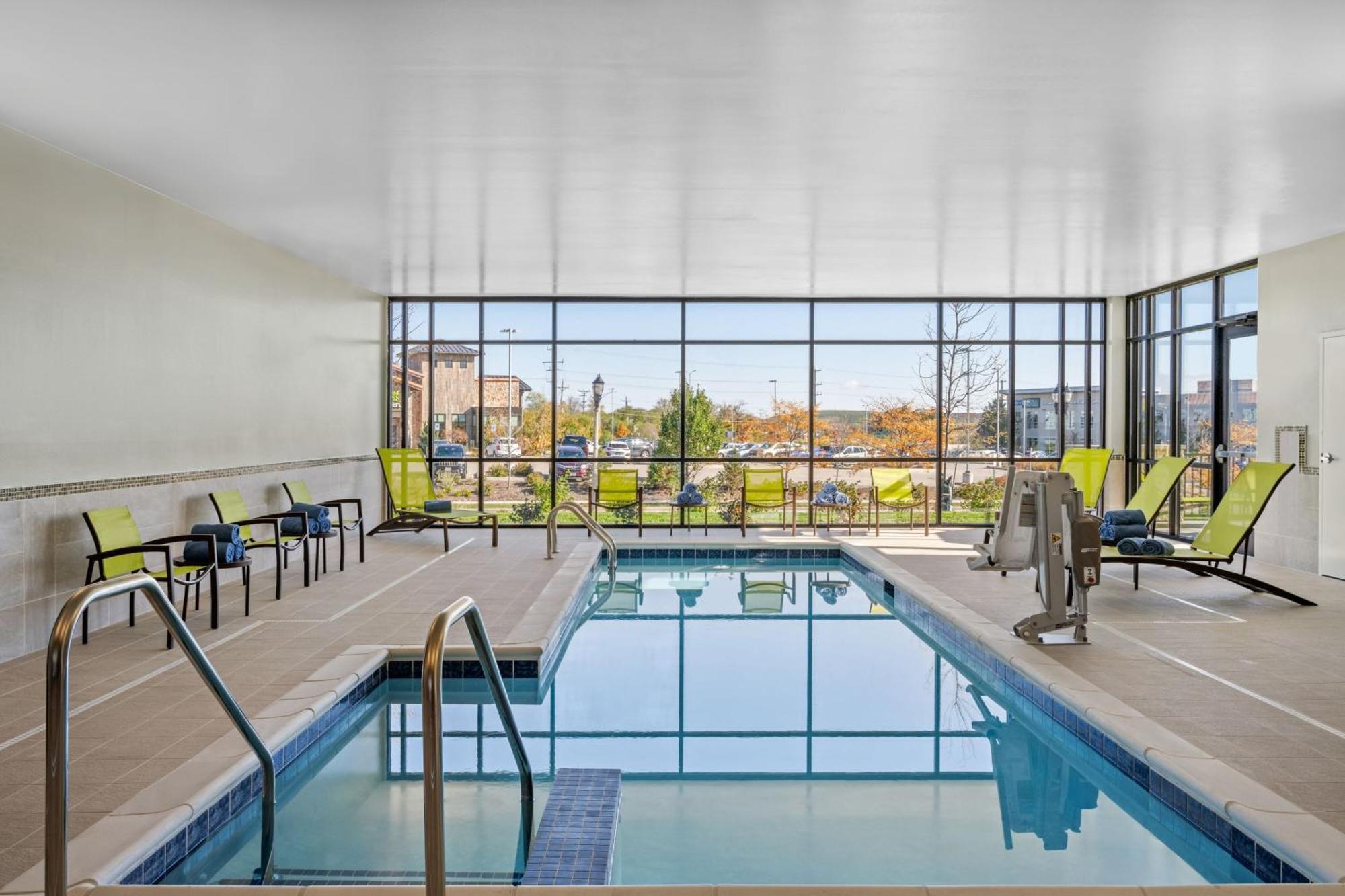 Springhill Suites By Marriott Menomonee Falls المظهر الخارجي الصورة