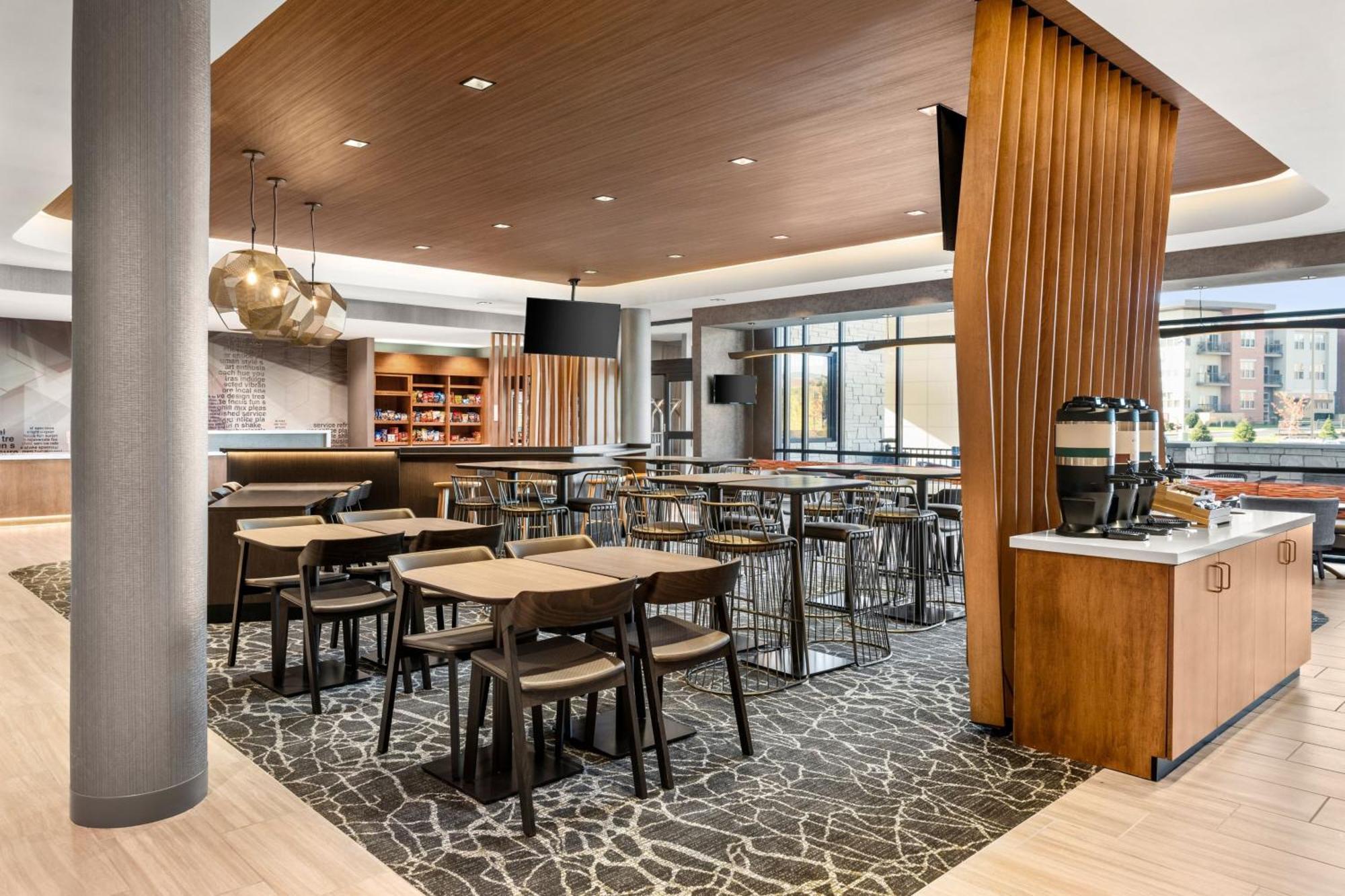 Springhill Suites By Marriott Menomonee Falls المظهر الخارجي الصورة